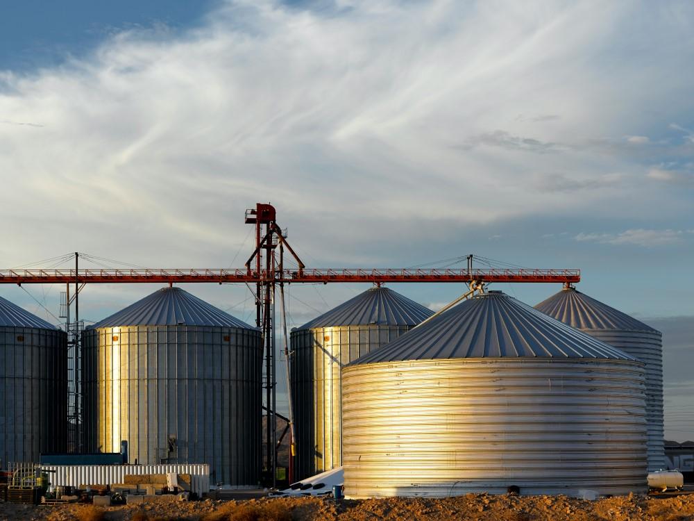 silos